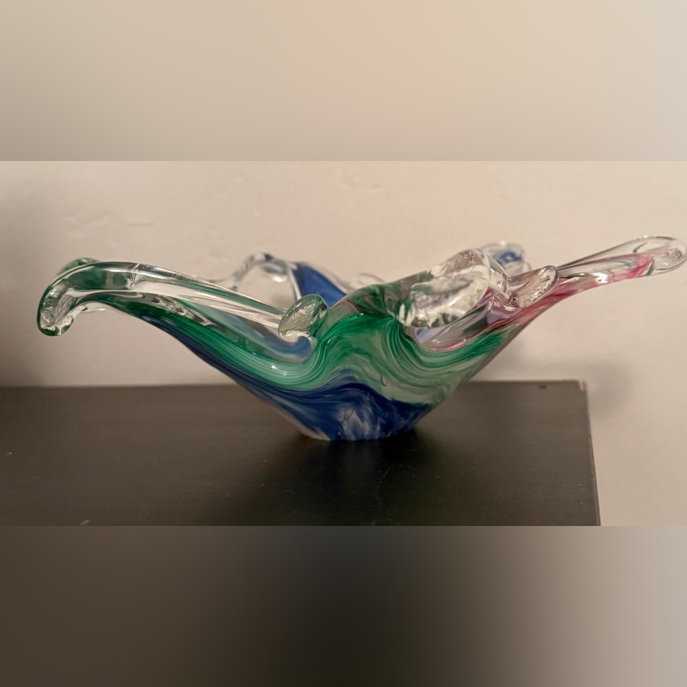 Multicolor Art Glass Centerpiece